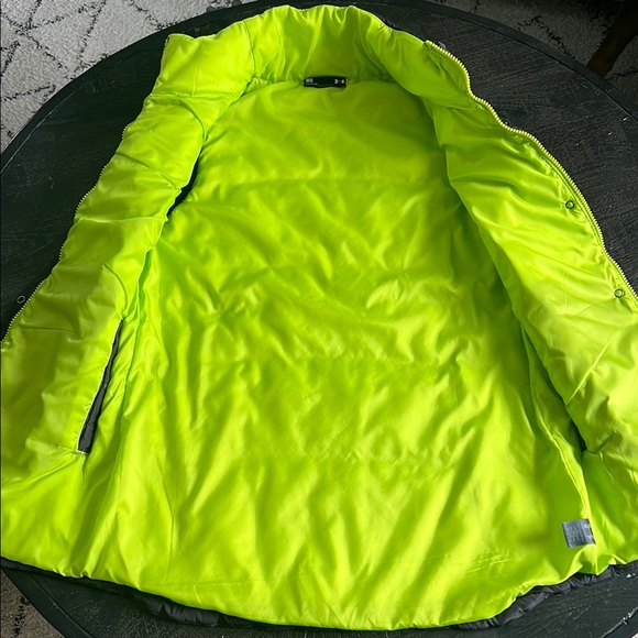 Under Armour Puffer Vest - Gray and Neon Yellow - Picture 3 of 4